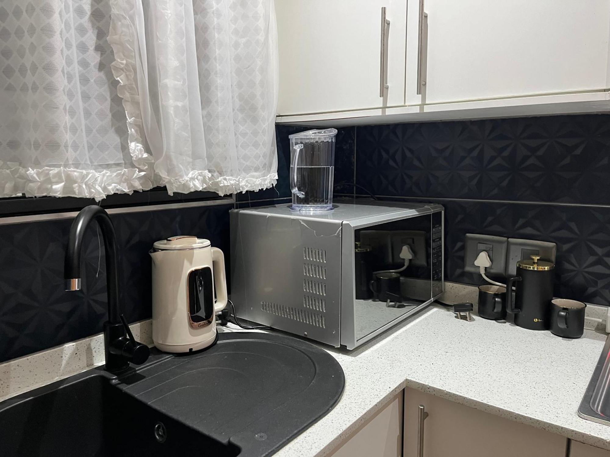 The Benjamin Accomodation Edenvale Bagian luar foto