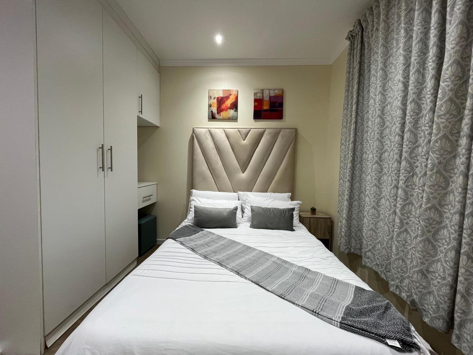 The Benjamin Accomodation Edenvale Bagian luar foto